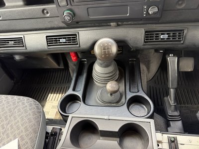 2002 LAND Rover DEFENDER — миниатюра 32