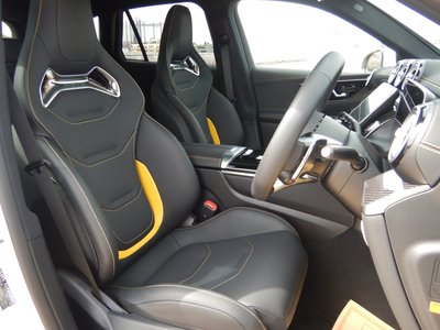 MERCEDES-BENZ GLC AMG - 10