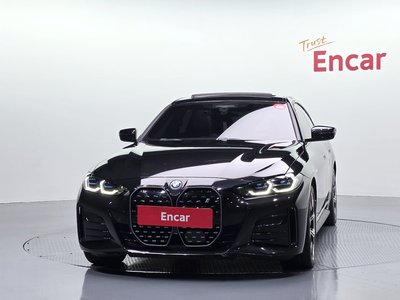 2022 BMW I4 照片 2