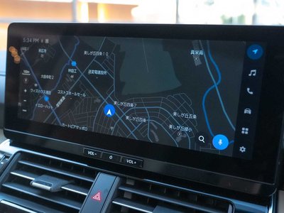 TOYOTA LAND CRUISER 300 - 10