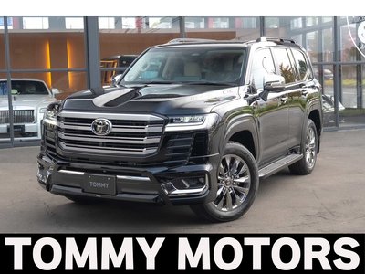 TOYOTA LAND CRUISER 300