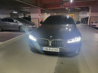 BMW 5 SERIES