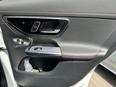 2024 Mercedes-BENZ GLC AMG — миниатюра 37