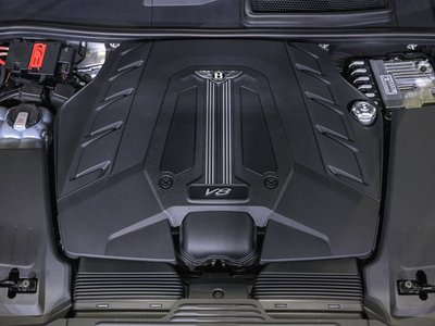 2024 Bentley BENTAYGA photo 8