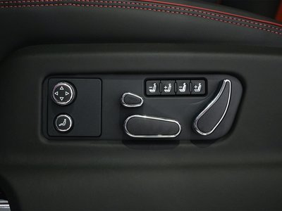 2024 Bentley BENTAYGA 缩略图 16