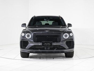 2024 Bentley BENTAYGA photo 2