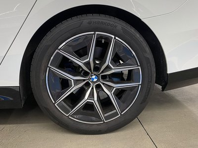 صورة 6 لـ 2026 BMW 5 SERIES