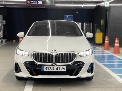 صورة 2 لـ 2026 BMW 5 SERIES