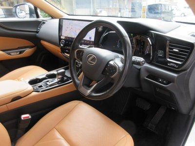 صورة مصغرة 12 لـ 2023 Lexus NX