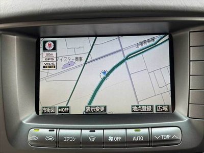 TOYOTA LAND CRUISER 100 - 3