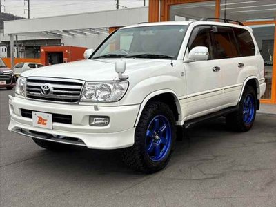 TOYOTA LAND CRUISER 100 - 10