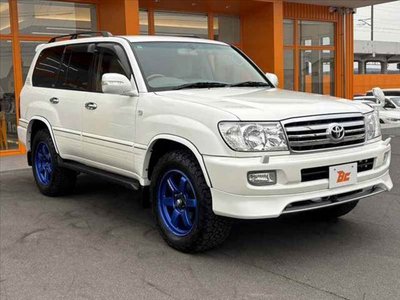 TOYOTA LAND CRUISER 100 - 8