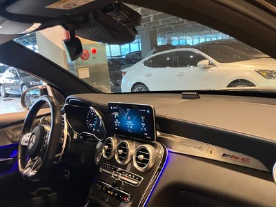MERCEDES-BENZ GLC - 4