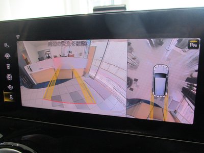 2023 Mercedes-BENZ GLB — миниатюра 24