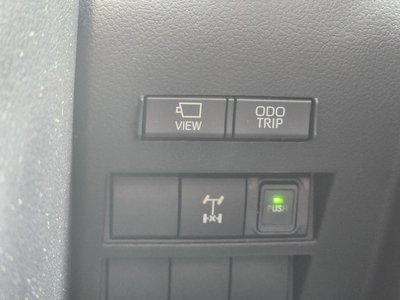 صورة مصغرة 25 لـ 2023 Toyota LAND CRUISER 300
