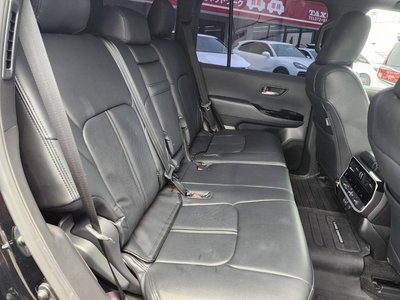 صورة مصغرة 14 لـ 2023 Toyota LAND CRUISER 300