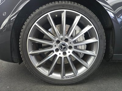 MERCEDES-BENZ E-CLASS - 6