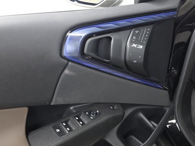 2025 BMW X3 — миниатюра 30