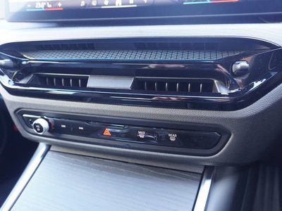 2026 BMW 3 SERIES — миниатюра 21