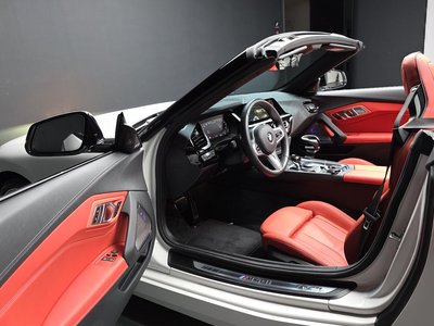 2023 BMW Z4 — миниатюра 13