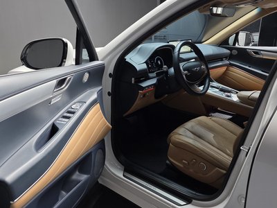 GENESIS GV80 - 10
