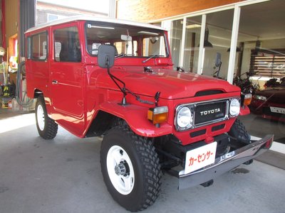 TOYOTA LAND CRUISER 40