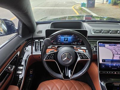 2023 Mercedes-BENZ S-CLASS photo 8
