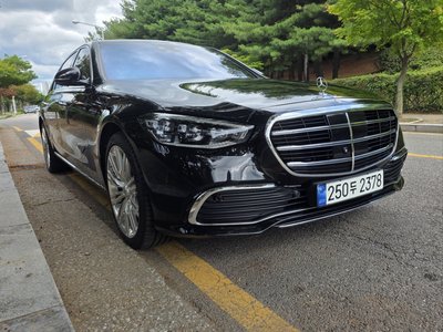 2023 Mercedes-BENZ S-CLASS photo 1