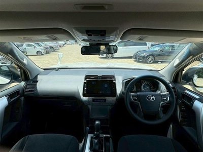 TOYOTA LAND CRUISER PRADO - 3