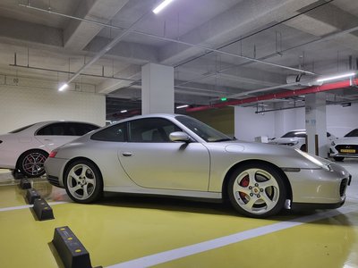 PORSCHE 911 - 3