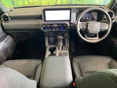 2024 Toyota LAND CRUISER 250 photo 2