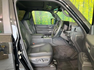 2024 Toyota LAND CRUISER 250 photo 8