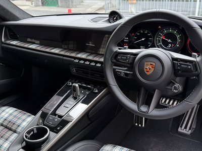 PORSCHE 911 - 5