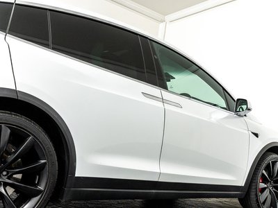 2017 Tesla MODEL X 缩略图 27