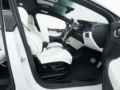 2017 Tesla MODEL X 缩略图 37