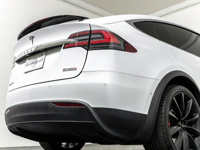 2017 Tesla MODEL X 缩略图 33