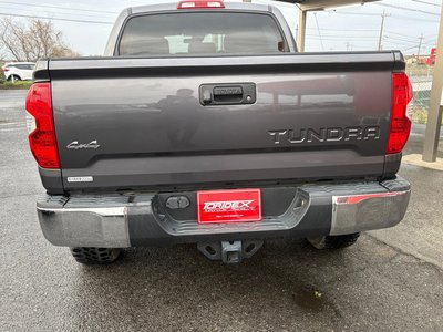 TOYOTA TUNDRA - 6