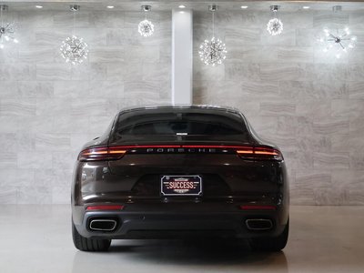 PORSCHE PANAMERA - 6