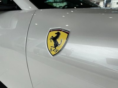 2025 Ferrari ROMA SPIDER 缩略图 17