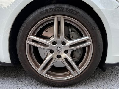 PORSCHE PANAMERA - 8