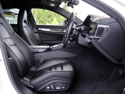 2020 Porsche PANAMERA 缩略图 47