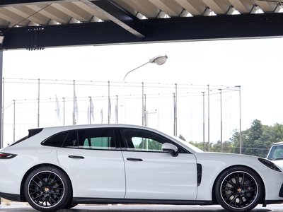 2020 Porsche PANAMERA 缩略图 33