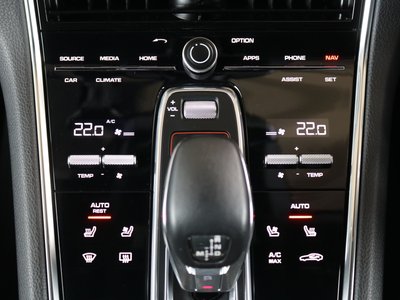 2020 Porsche PANAMERA 缩略图 54