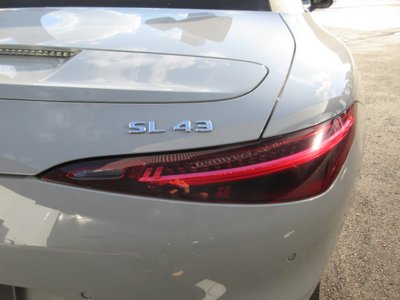 MERCEDES-BENZ SL AMG - 4