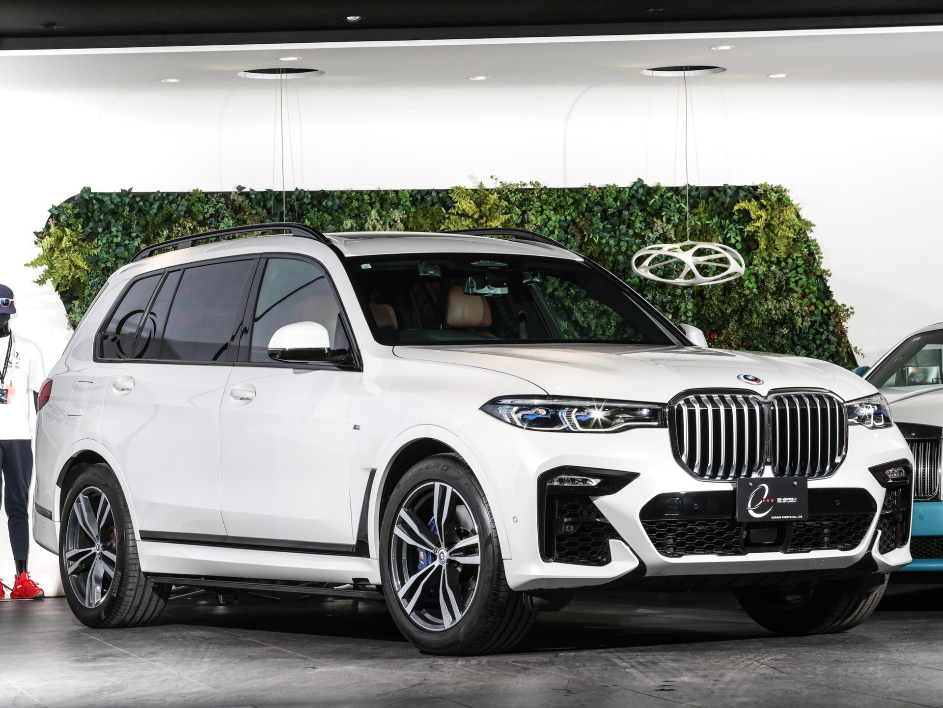BMW X7 - View 1