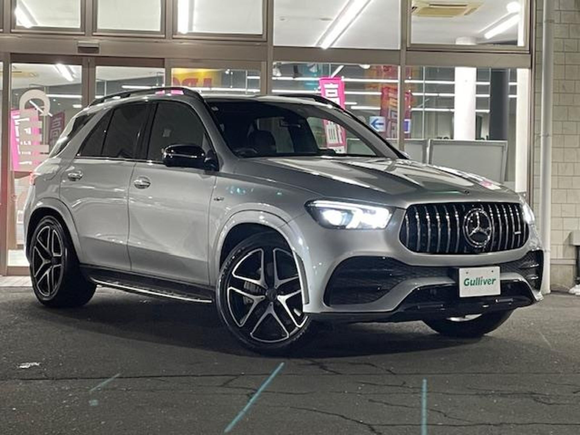 MERCEDES-BENZ GLE AMG - View 1