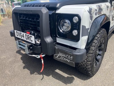 LAND ROVER DEFENDER - 5