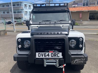 LAND ROVER DEFENDER - 3