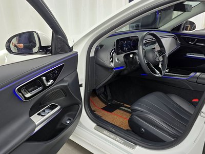 MERCEDES-BENZ E-CLASS - 10