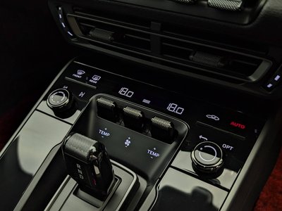 2020 Porsche 911 — миниатюра 17